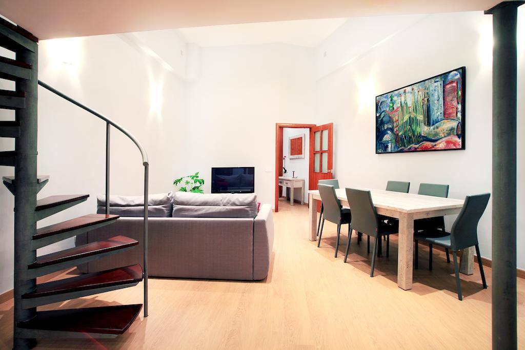 Casa Valeta Studio Apartment Barcelona Luaran gambar